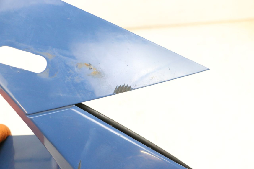 photo de VOORSTE RECHTER ZIJSCHERM YAMAHA FJR ABS 1300 (2006 - 2012) - Detail van het onderdeel