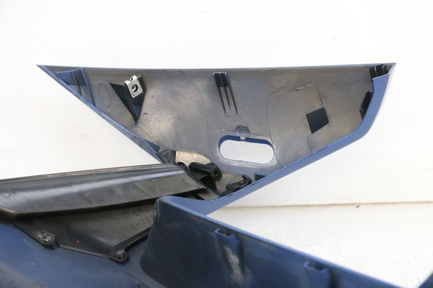 photo de VOORSTE RECHTER ZIJSCHERM YAMAHA FJR ABS 1300 (2006 - 2012) - Overzicht