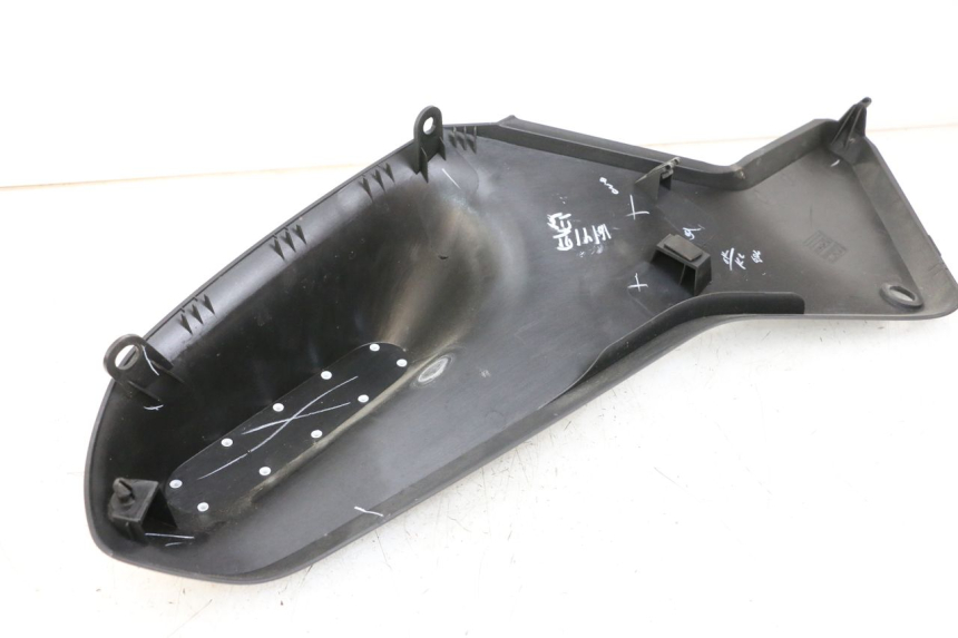 photo de VOORSTE RECHTER ZIJSCHERM HUSQVARNA SVARTPILEN 401 (2018 - 2023) - Andere kijkhoek