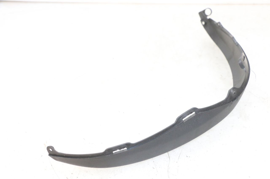 photo de VOORSTE RECHTER ZIJSCHERM PIAGGIO MP3 500 (2016 - 2018) - Detail van het onderdeel