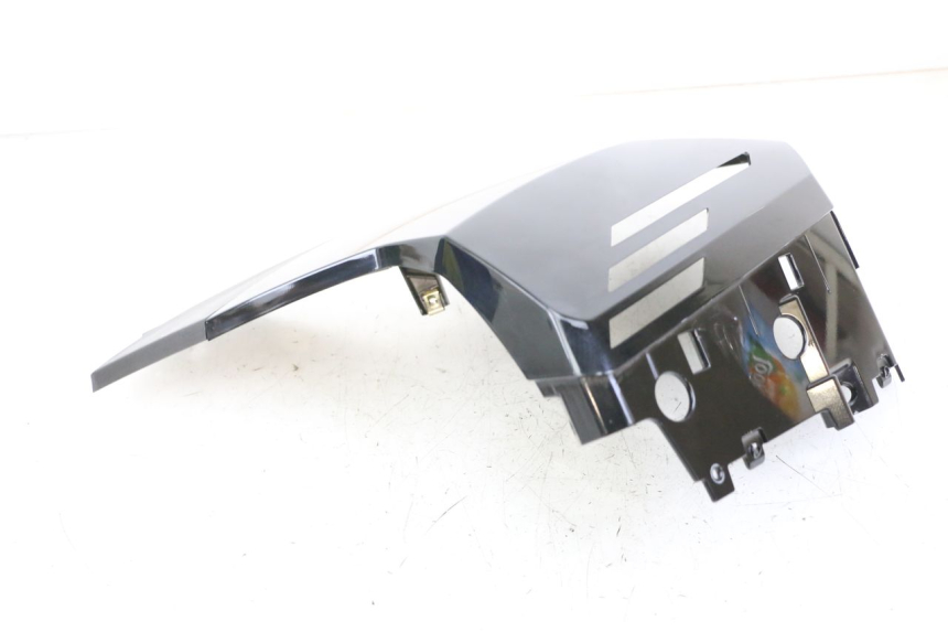 photo de VOORSTE RECHTER ZIJSCHERM PEUGEOT TWEET 4T 50 (2023 - 2025) - Staat van het oppervlak