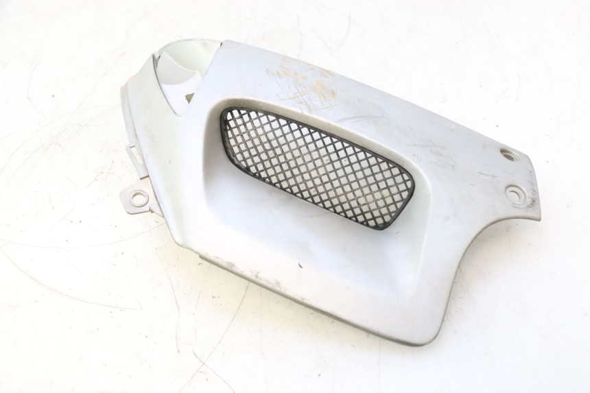 photo de VOORSTE RECHTER ZIJSCHERM PEUGEOT SPEEDFIGHT LC 50 (1996 - 2002) - Detail van het onderdeel