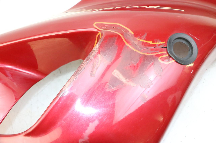 photo de VOORSTE RECHTER ZIJSCHERM TRIUMPH SPRINT 900 (1995 - 1998) - Zoom op componenten