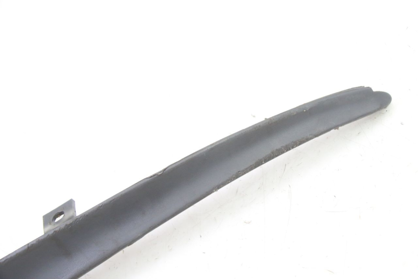 photo de VOORSTE RECHTER ZIJSCHERM PIAGGIO SUPER LX 125 (2000 - 2003) - Zoom op gebruiksstaat