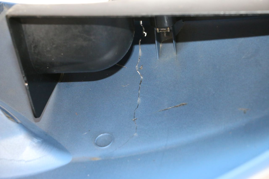 photo de VOORSTE RECHTER ZIJSCHERM YAMAHA TDM ABS 900 (2002 - 2014) - Detail van het onderdeel