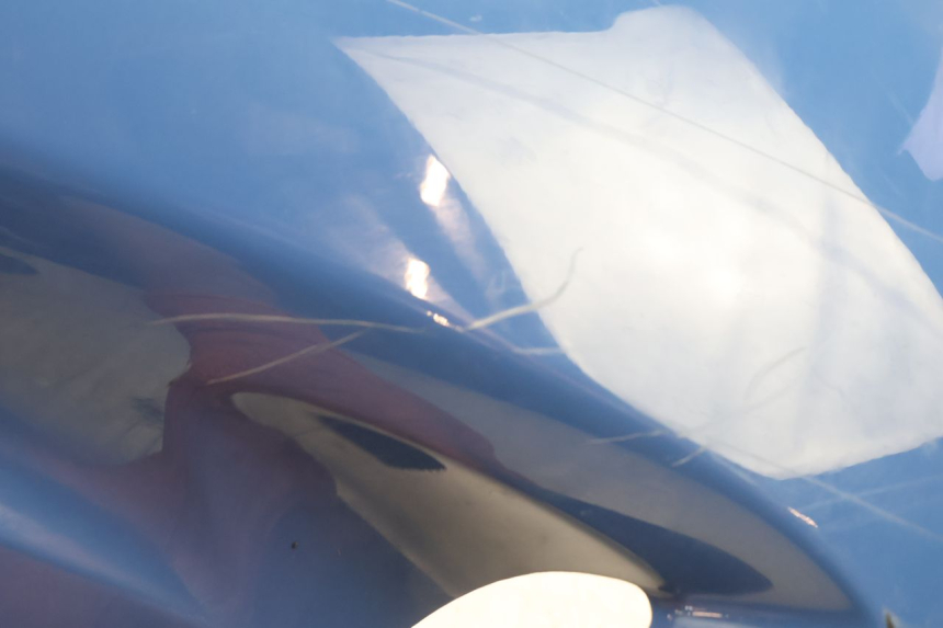 photo de VOORSTE RECHTER ZIJSCHERM YAMAHA TDM ABS 900 (2002 - 2014) - Zoom op gebruiksstaat