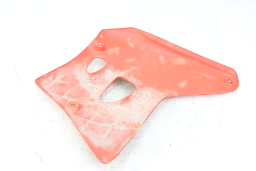 photo de VOORSTE RECHTER ZIJSCHERM PEUGEOT XP6 50 (1997 - 2003) - Andere kijkhoek