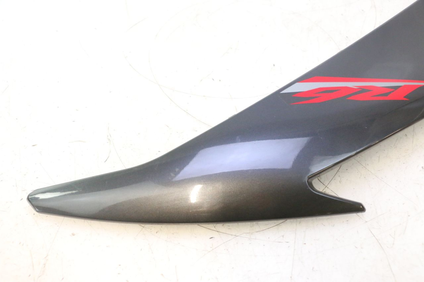 photo de RECHTE VOORZIJDEKANT YAMAHA YZF R6 600 (2008 - 2009) - Kenmerkende details