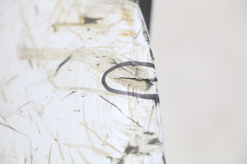 photo de VOORSTE RECHTER ZIJSCHERM KAWASAKI Z 750 (2007 - 2013) - Technische close-up