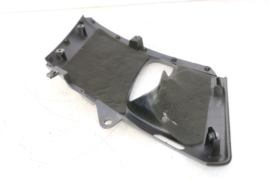 photo de VOORSTE RECHTER ZIJSCHERM KAWASAKI ZZR 600 (1995 - 2004) - Kenmerkende details