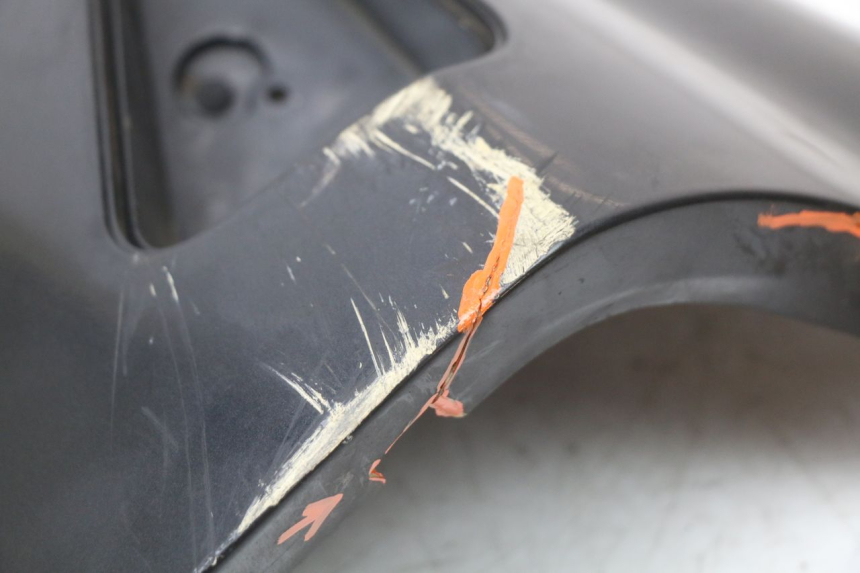 photo de VOORSTE LINKER ZIJPANEEL BMW C1 125 (2000 - 2003) - Technische close-up