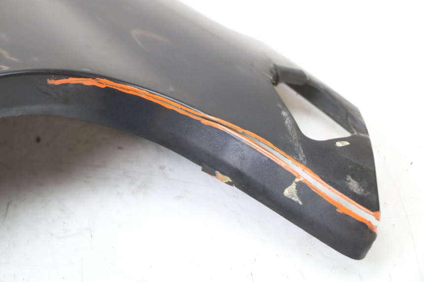 photo de VOORSTE LINKER ZIJPANEEL BMW C1 125 (2000 - 2003) - Bevestigingspunten