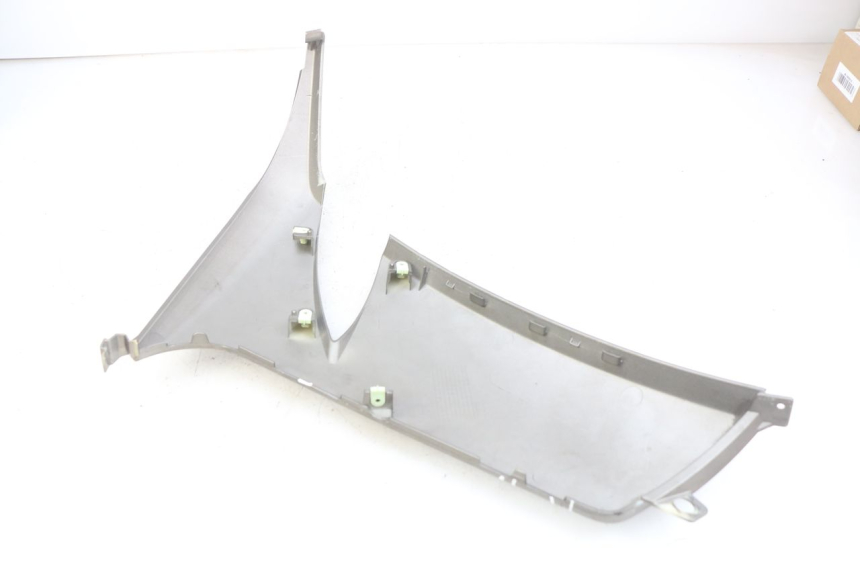 photo de VOORSTE LINKER ZIJPANEEL PEUGEOT CITYSTAR 125 (2011 - 2017) - Overzicht