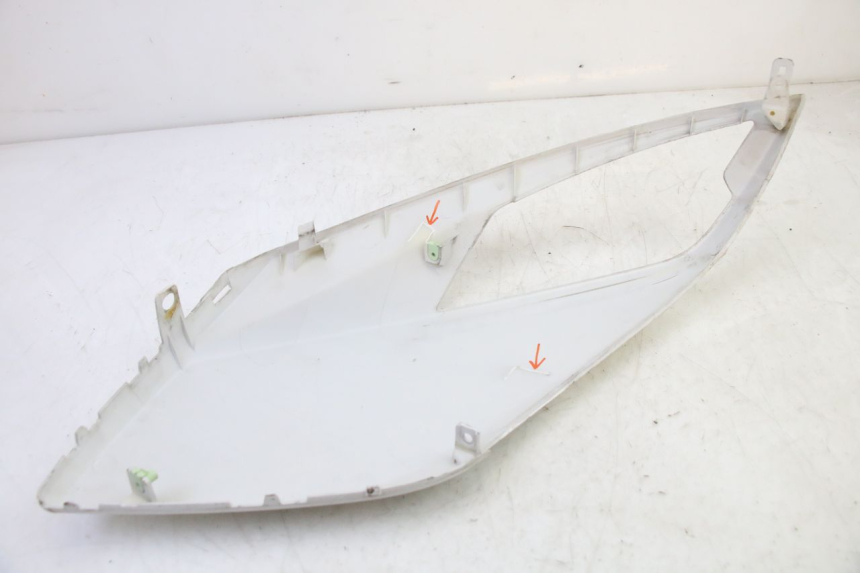 photo de VOORSTE LINKER ZIJPANEEL PEUGEOT CITYSTAR 50 (2013 - 2017) - Staat van het oppervlak