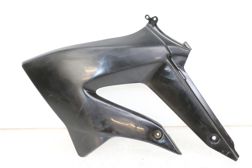 photo de VOORSTE LINKER ZIJPANEEL DERBI SENDA SM DRD X-TREME 50 (2011 - 2017) - Hoofdaanzicht