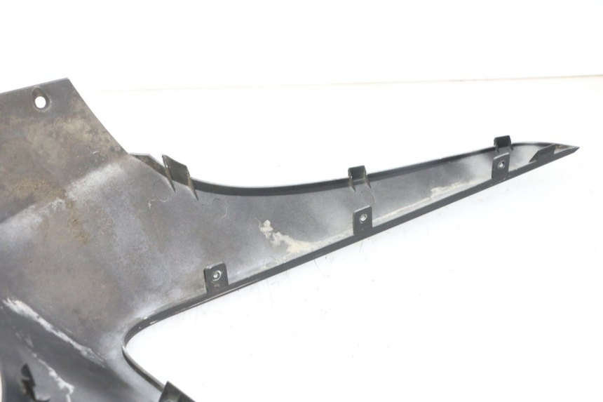 photo de VOORSTE LINKER ZIJPANEEL KYMCO DINK STREET 125 (2009 - 2014) - Zoom op gebruiksstaat