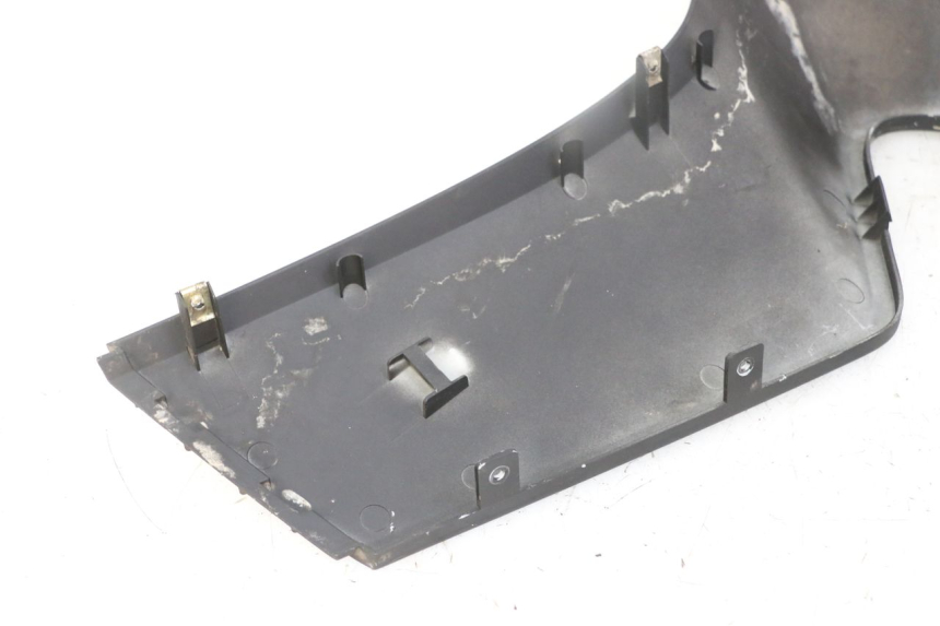 photo de VOORSTE LINKER ZIJPANEEL KYMCO DINK STREET 125 (2009 - 2014) - Technische close-up