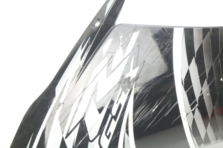 photo de VOORSTE LINKER ZIJPANEEL SUZUKI GSX-R GSXR 750 (2011 - 2016) - Kenmerkende details