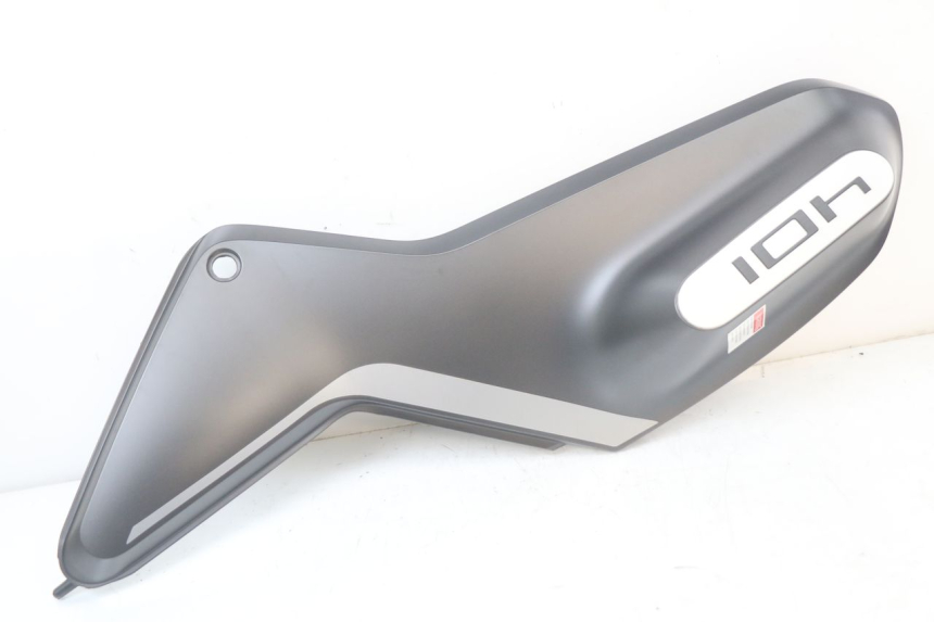 photo de VOORSTE LINKER ZIJPANEEL HUSQVARNA SVARTPILEN 401 (2018 - 2023) - Technische close-up