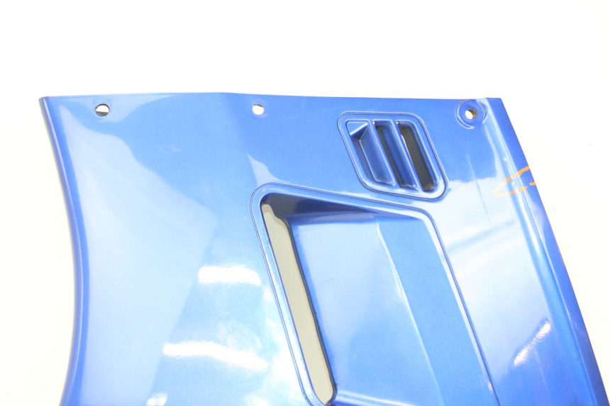 photo de VOORSTE LINKER ZIJPANEEL KAWASAKI GTR 1000 (1994 - 2004) - Kenmerkende details