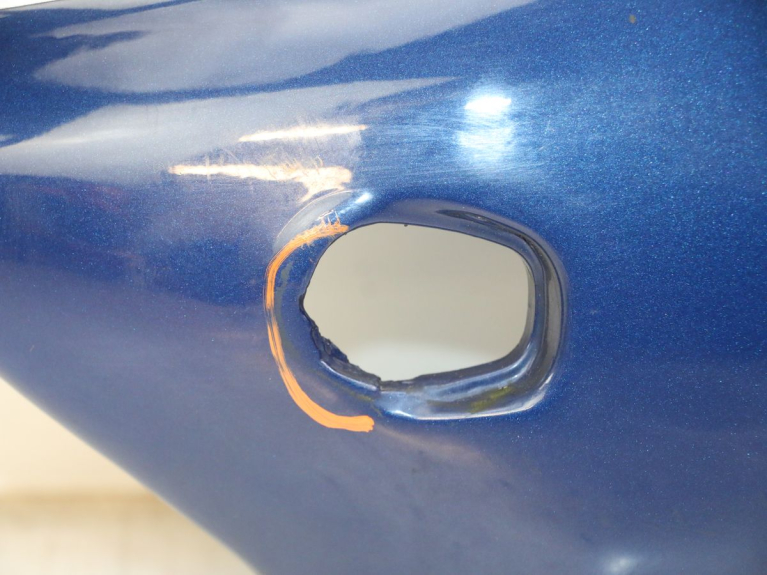 photo de VOORSTE LINKER ZIJPANEEL KAWASAKI ZR7 ZR-7 S 750 (1999 - 2004) - Alternatieve hoek