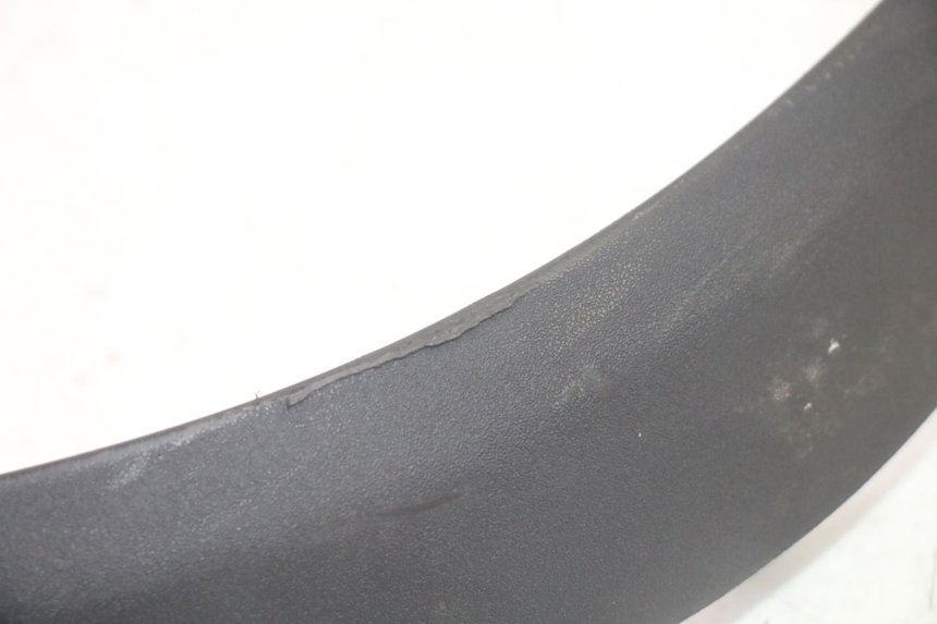 photo de VOORSTE LINKER ZIJPANEEL PIAGGIO MP3 HPE 350 (2018 - 2020) - Detail van het onderdeel