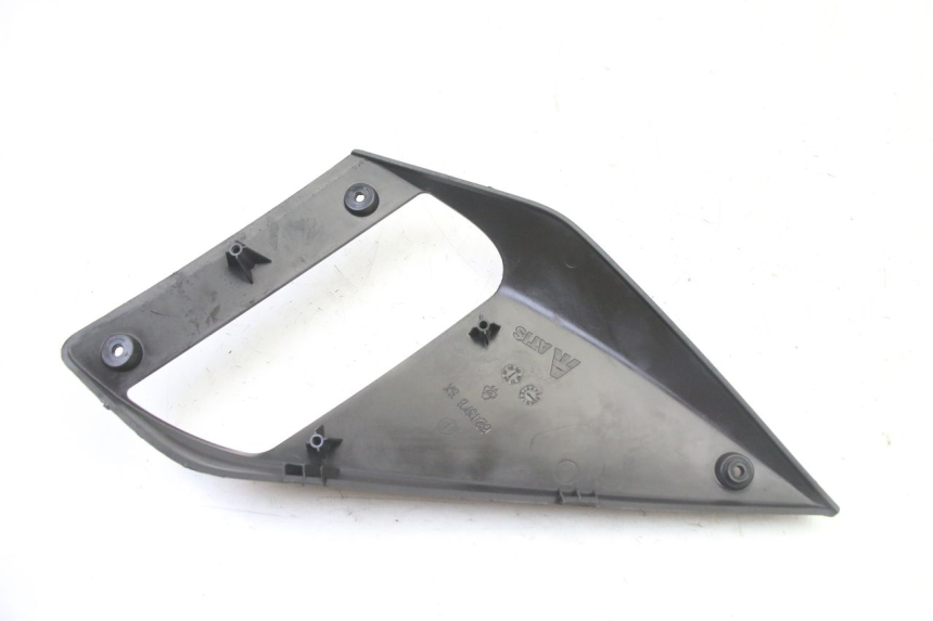 photo de VOORSTE LINKER ZIJPANEEL GILERA NEXUS 125 (2009 - 2013) - Technische close-up