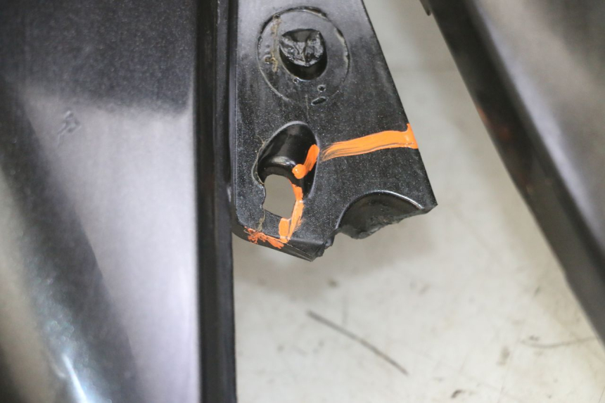 photo de VOORSTE LINKER ZIJPANEEL HONDA NTV DEAUVILLE ABS 700 (2007 - 2016) - Profielaanzicht