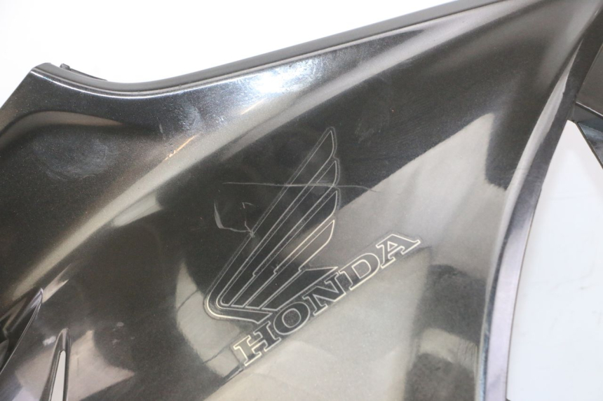 photo de VOORSTE LINKER ZIJPANEEL HONDA NTV DEAUVILLE ABS 700 (2007 - 2016) - Technische close-up