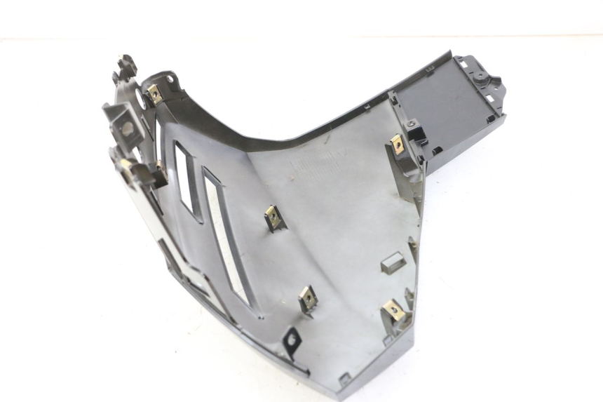 photo de VOORSTE LINKER ZIJPANEEL PEUGEOT TWEET 4T 50 (2023 - 2025) - Zoom op gebruiksstaat