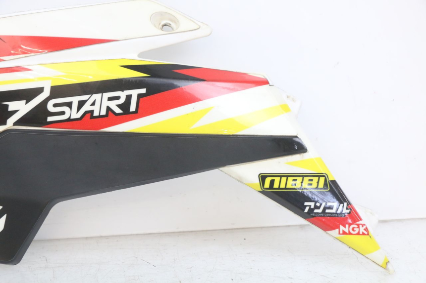 photo de VOORSTE LINKER ZIJPANEEL YCF R-START 125 - Technische close-up