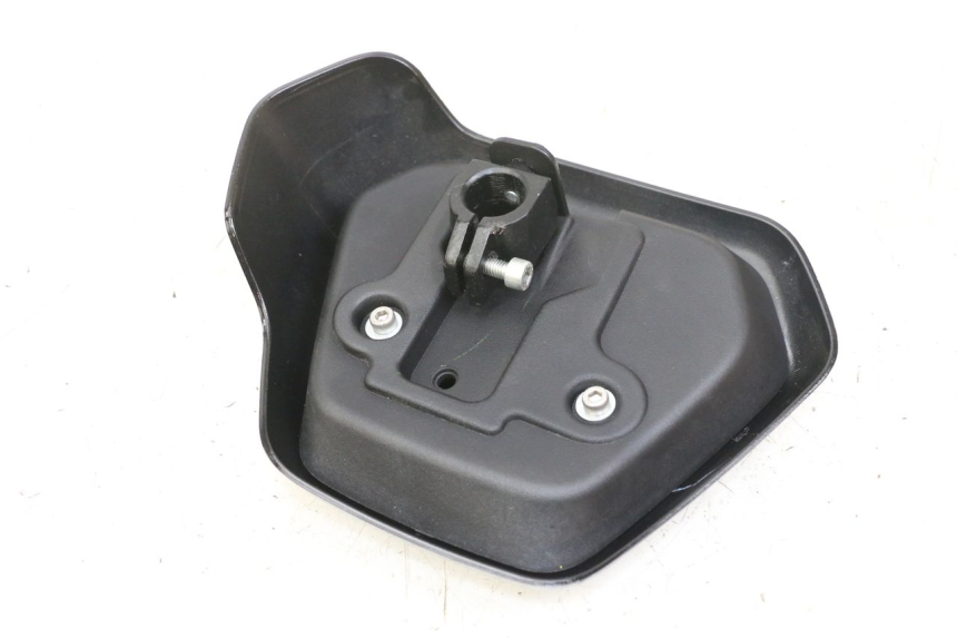 photo de VOORSTE LINKER ZIJPANEEL ROYAL ENFIELD SCRAM 411 (2022 - 2024) - Zoom op gebruiksstaat