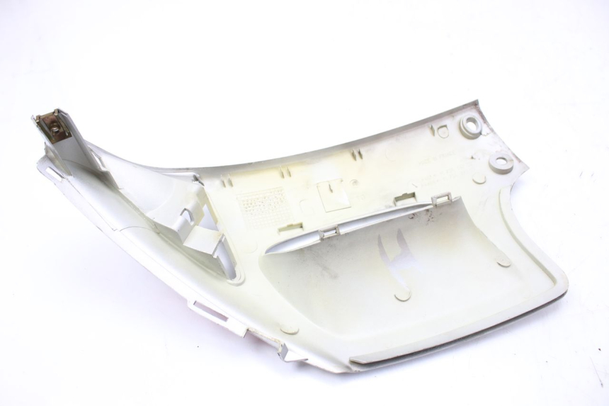 photo de VOORSTE LINKER ZIJPANEEL PEUGEOT SPEEDFIGHT LC 50 (1996 - 2002) - Technische close-up