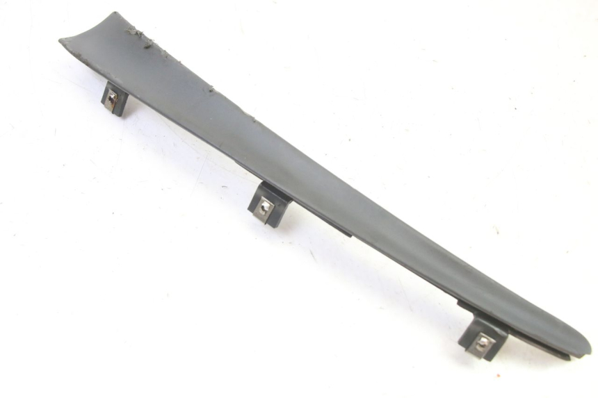 photo de VOORSTE LINKER ZIJPANEEL PIAGGIO SUPER LX 125 (2000 - 2003) - Technische close-up