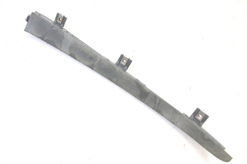 photo de VOORSTE LINKER ZIJPANEEL PIAGGIO SUPER LX 125 (2000 - 2003) - Bevestigingspunten