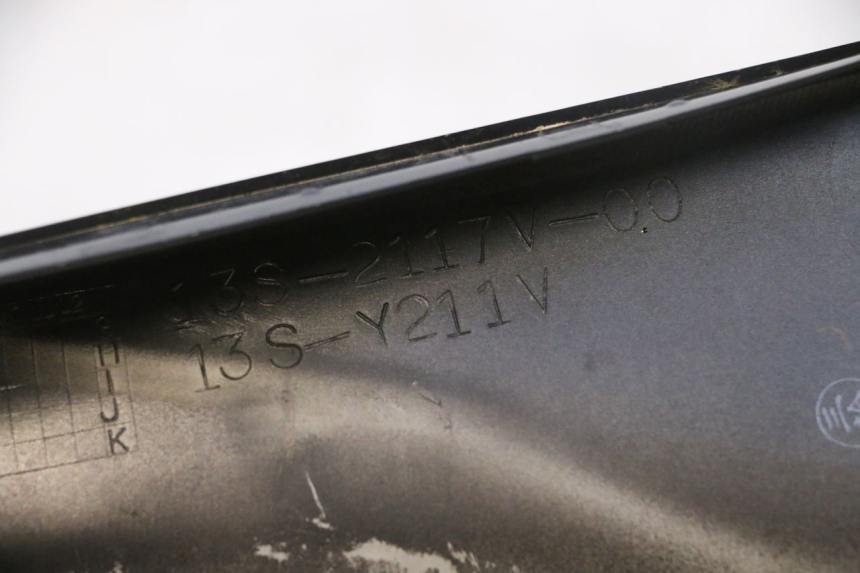 photo de LINKER VOORSTE BOVENSTE ZIJPANEEL YAMAHA YZF R6 600 (2008 - 2009) - Detailaanzicht