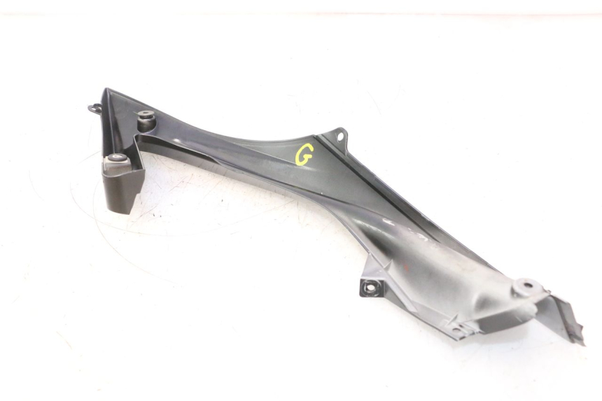photo de LINKER VOORSTE BOVENSTE ZIJPANEEL YAMAHA YZF R6 600 (2008 - 2009) - Markeringen en referenties