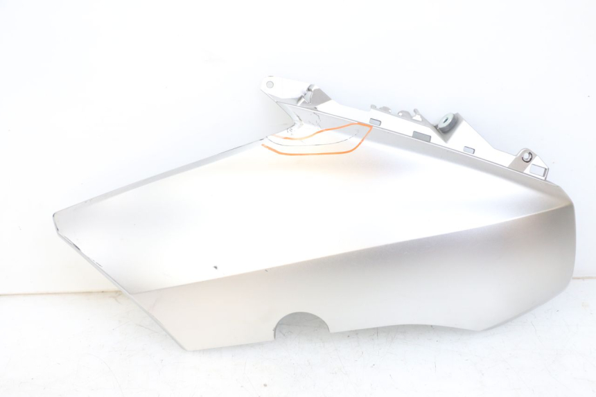 photo de VOORSTE LINKER ZIJPANEEL YAMAHA XMAX X-MAX ABS 125 (2017 - 2020) - Hoofdaanzicht