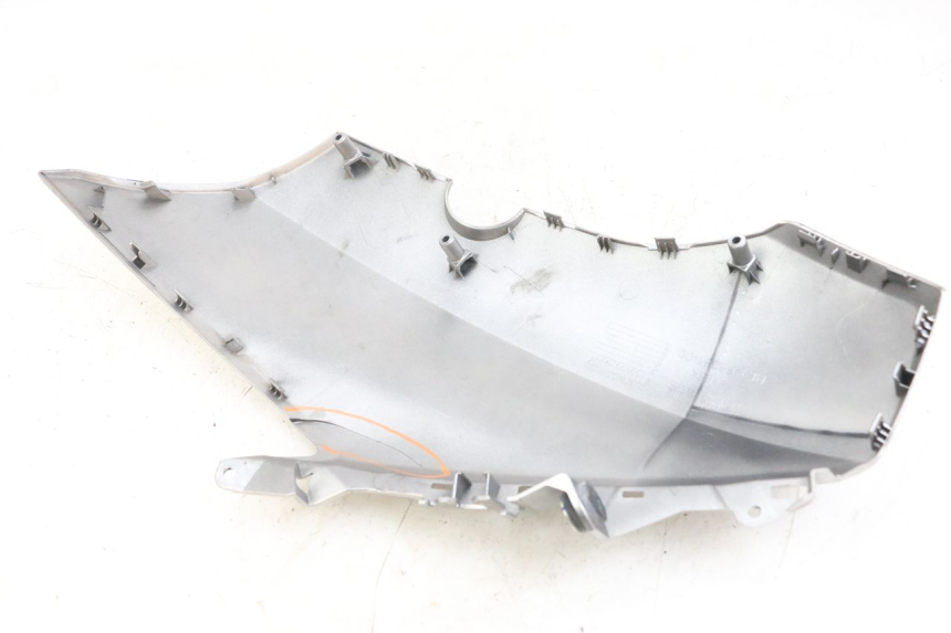 photo de VOORSTE LINKER ZIJPANEEL YAMAHA XMAX X-MAX ABS 125 (2017 - 2020) - Overzicht