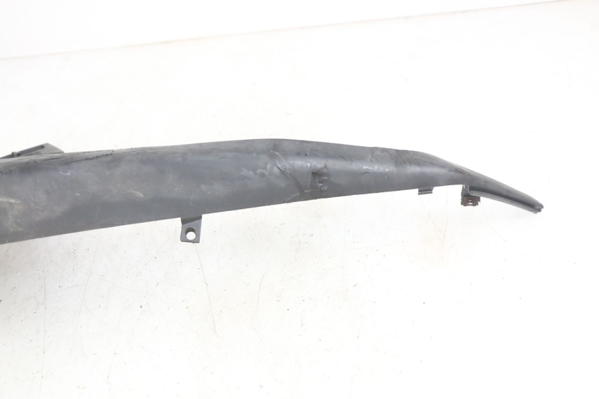photo de VOORSTE LINKER ZIJPANEEL YAMAHA X-MAX XMAX 250 (2006 - 2009) - Detail van het onderdeel