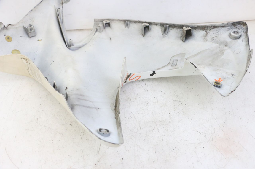 photo de VOORSTE LINKER ZIJPANEEL HONDA XLV VARADERO 125 (2000 - 2006) - Zoom op gebruiksstaat