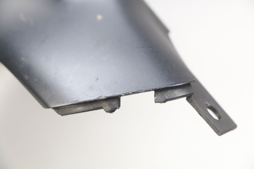 photo de VOORSTE LINKER ZIJPANEEL YAMAHA XP T-MAX TMAX 500 (2008 - 2012) - Detail van het onderdeel