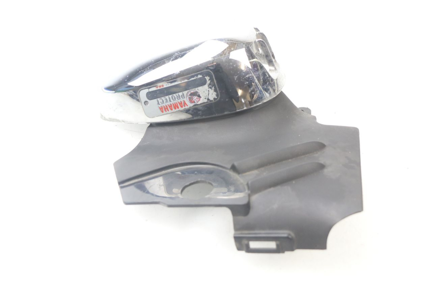 photo de VOORSTE LINKER ZIJPANEEL YAMAHA YBR CUSTOM 125 (2008 - 2010) - Zoom op gebruiksstaat