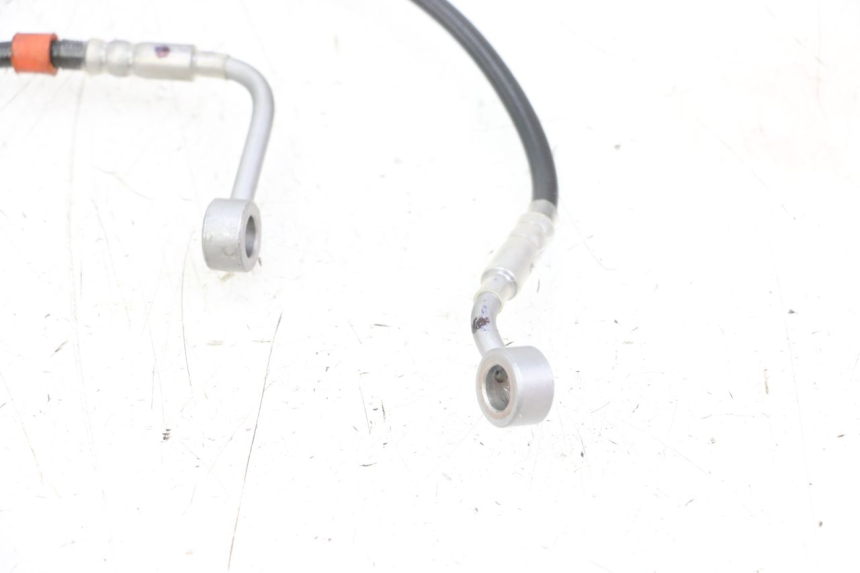 photo de ACHTERREM SLANG ROYAL ENFIELD SCRAM 411 (2022 - 2024) - Zoom op gebruiksstaat