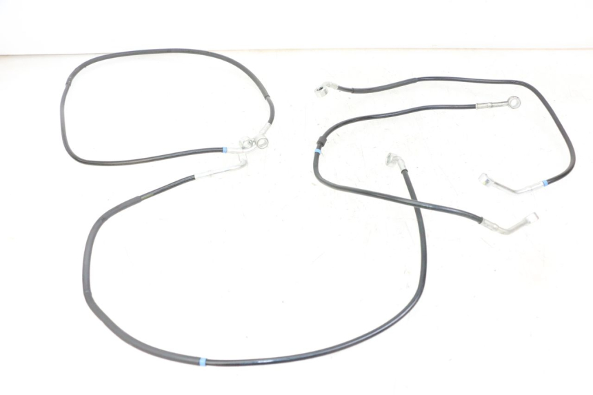 photo de VOOR- EN ACHTERREMSLANG HUSQVARNA SVARTPILEN 401 (2018 - 2023) - Detail van het onderdeel