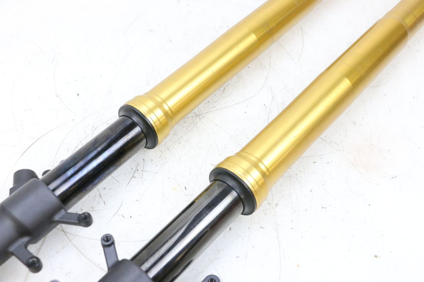 photo de VORK SUZUKI GSXR GSX-R 1000 (2003 - 2004) - Kenmerkende details