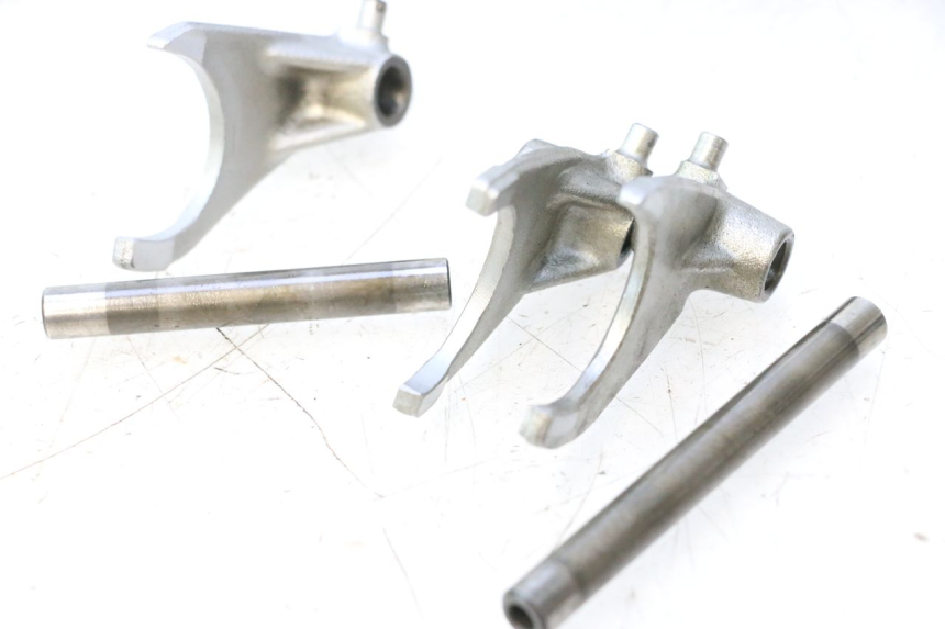 photo de VERSNELLINGSBAK VORK SUZUKI DR S 600 (1985 - 1989) - Technische close-up