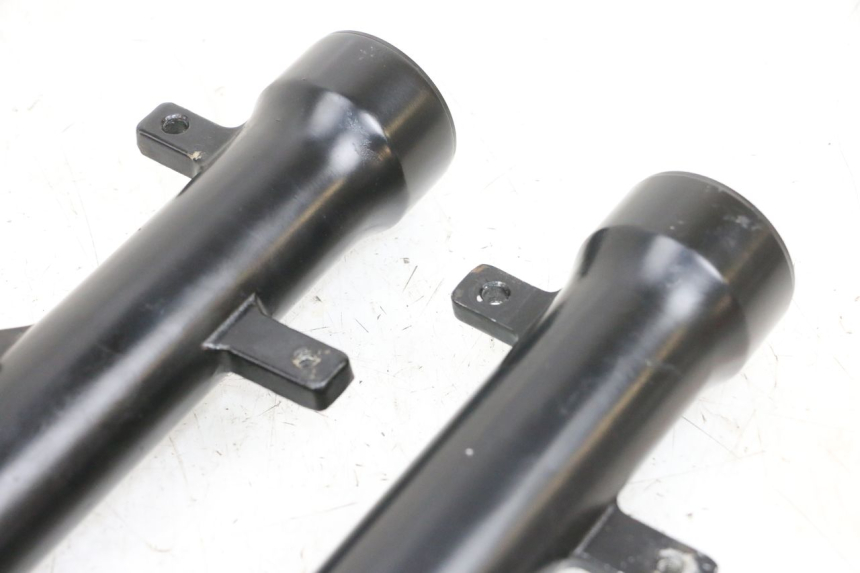 photo de VORKHULS KYMCO AGILITY 16+ 4T 50 (2018 - 2023) - Bevestigingspunten