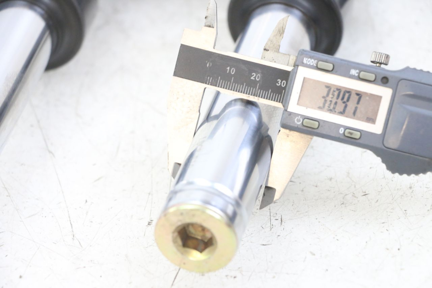 photo de VORKHULS KYMCO AGILITY 4T 50 (2018 - 2022) - Zoom op gebruiksstaat