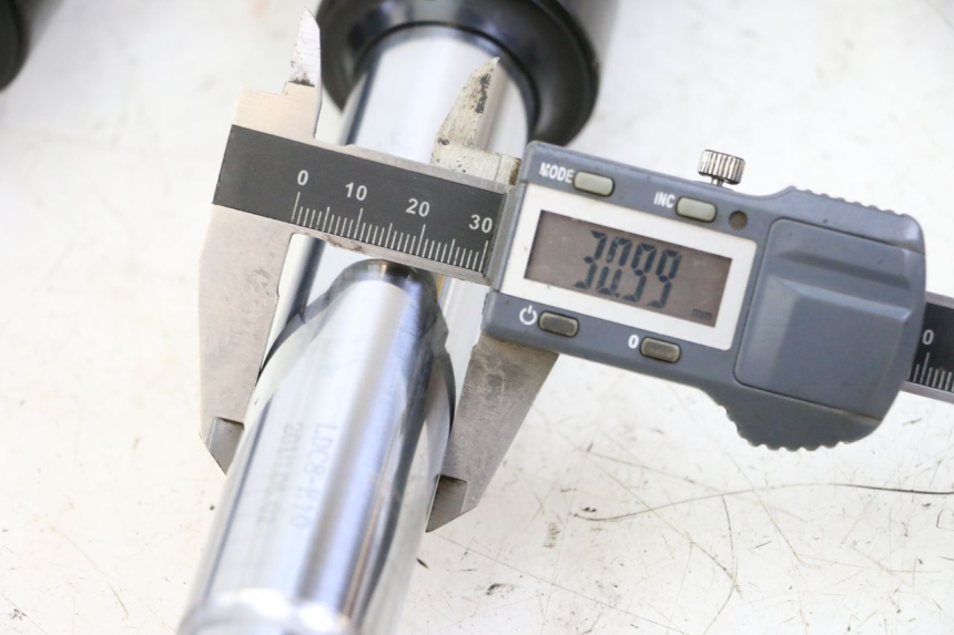 photo de VORKHULS KYMCO AGILITY 4T 50 (2005 - 2018) - Zoom op gebruiksstaat